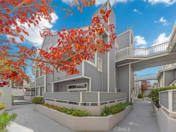 1097 Blanche 132, Pasadena CA 91106