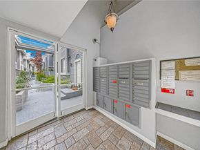 1097 Blanche 132, Pasadena CA 91106