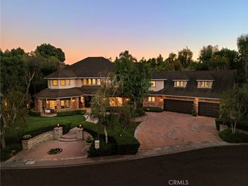 25512 Saddle Rock Place