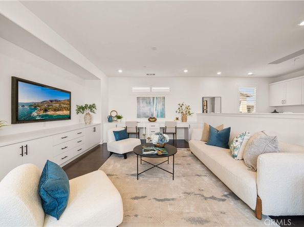 306 Treble, Irvine CA 92618