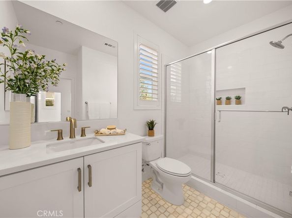 306 Treble, Irvine CA 92618