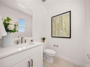 306 Treble, Irvine CA 92618