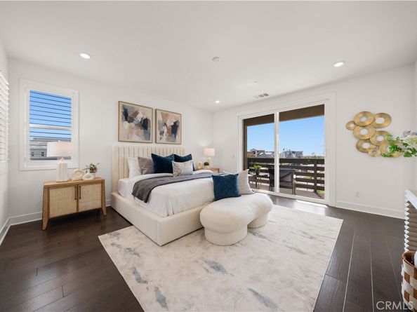 306 Treble, Irvine CA 92618