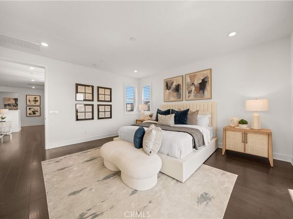 306 Treble, Irvine CA 92618