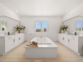 306 Treble, Irvine CA 92618