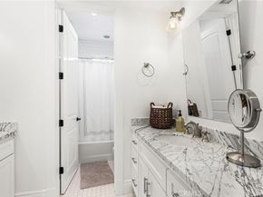 320 Heliotrope Avenue, Corona Del Mar CA 92625