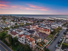 320 Heliotrope Avenue, Corona Del Mar CA 92625