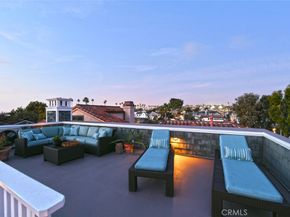 320 Heliotrope Avenue, Corona Del Mar CA 92625