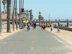 16872 Clovergreen Lane, Huntington Beach CA 92649