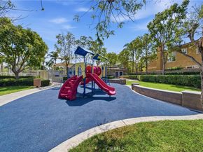 16872 Clovergreen Lane, Huntington Beach CA 92649