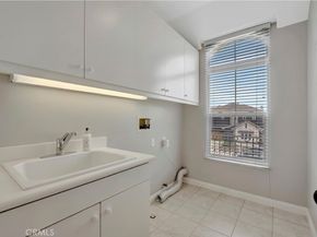 19140 Chandon Lane, Huntington Beach CA 92648
