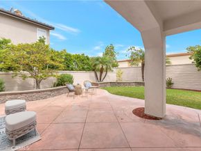 19140 Chandon Lane, Huntington Beach CA 92648