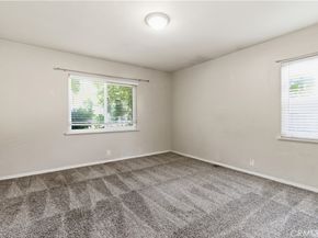 432 N Commonwealth, Los Angeles CA 90004