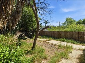 432 N Commonwealth, Los Angeles CA 90004