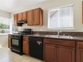 432 N Commonwealth, Los Angeles CA 90004