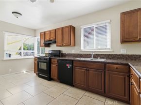 432 N Commonwealth, Los Angeles CA 90004