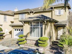19 Sorbonne, Westminster CA 92683