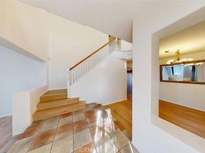 19 Sorbonne, Westminster CA 92683