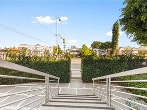 4485 Hazeltine Avenue 1, Sherman Oaks CA 91423