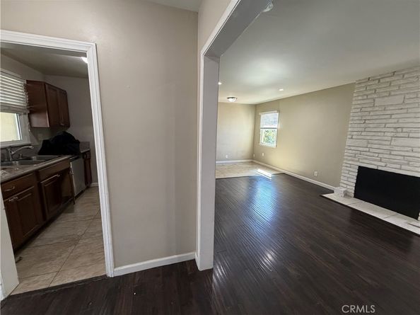 20252 Archwood Street, Winnetka CA 91306