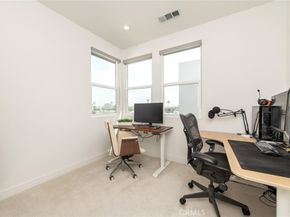 1515 W Bushell St, Anaheim CA 92805