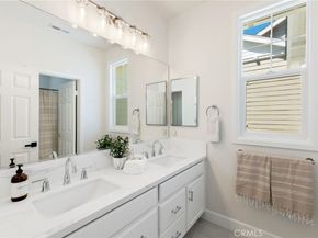 1 Tarleton, Ladera Ranch CA 92694