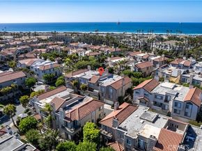 19305 Champion Lane, Huntington Beach CA 92648