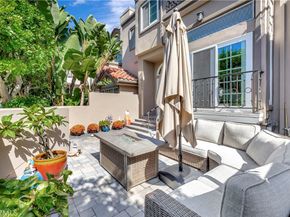 19305 Champion Lane, Huntington Beach CA 92648