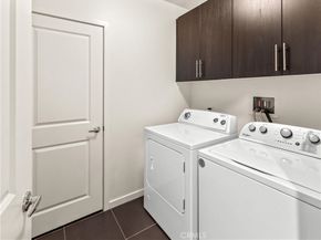 21 Gramercy 208, Irvine CA 92612