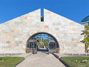 21 Gramercy 208, Irvine CA 92612