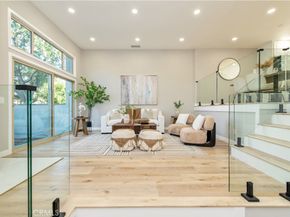 7 sunup, Irvine CA 92603