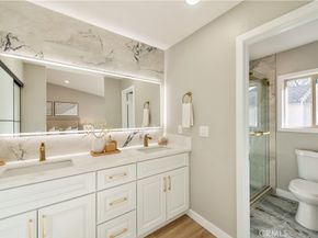 7 sunup, Irvine CA 92603