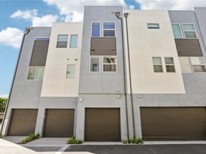 302 Placemark, Irvine CA 92614