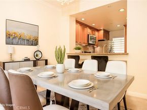 2233 Martin 311, Irvine CA 92612