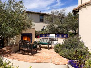 19 Calle Estilo Nuevo, San Clemente CA 92673