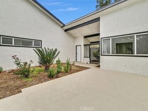 872 Huron, Claremont CA 91711