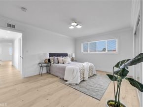 872 Huron, Claremont CA 91711