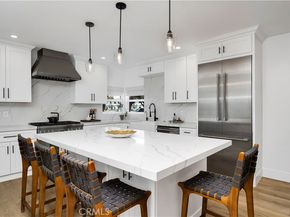 308 E 18th Street, Costa Mesa CA 92627