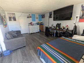 23232 Orange #1, Lake Forest CA 92630
