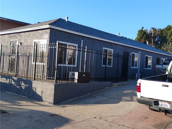 813 E Imperial, Los Angeles CA 90059