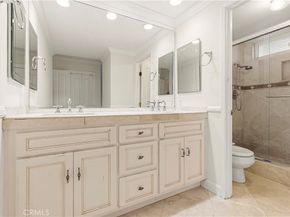 18 Eden, Irvine CA 92620