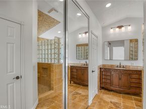 36 Bloomdale, Irvine CA 92614