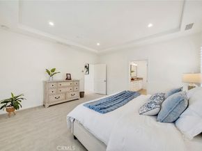 104 Beechmont, Irvine CA 92620