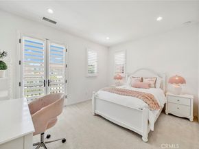 104 Beechmont, Irvine CA 92620