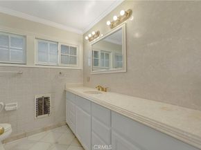 150 W 36th Street, Long Beach CA 90807