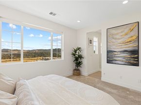 202 Heartland Way, Rancho Mission Viejo CA 92694