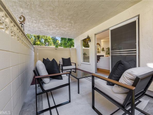 4944 Cahuenga Boulevard, North Hollywood CA 91601