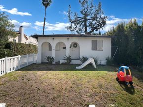 1428 N Hill Ave, Pasadena CA 91104