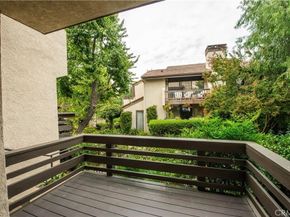 5711 Owensmouth Avenue 117, Woodland Hills CA 91367