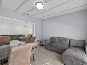 12628 Stagg Street, North Hollywood CA 91605